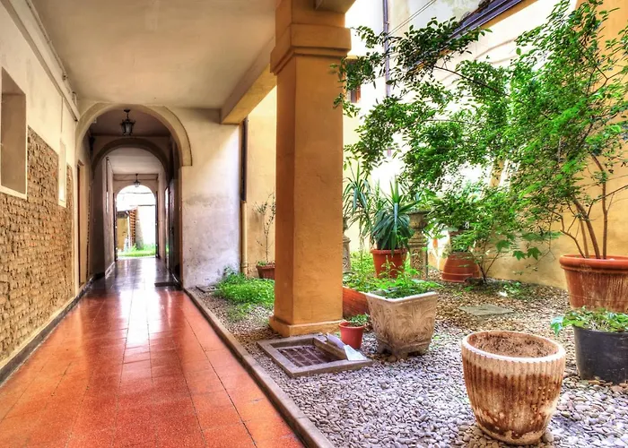 Апартаменты Center By Wonderful Italy *