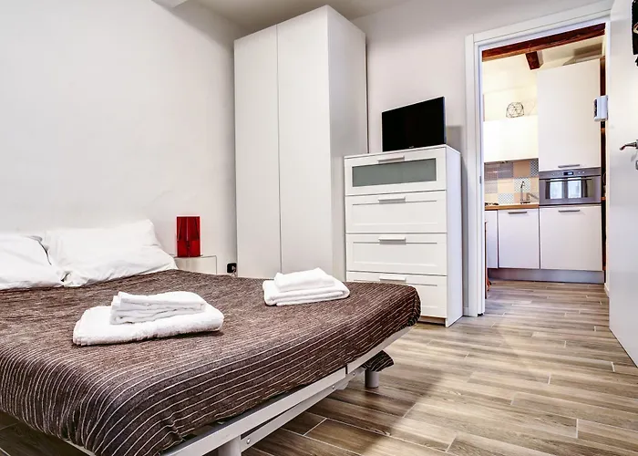 Center By Wonderful Italy Апартаменты *